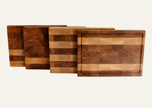 Stirnholzschneidebrett aus Schweizer Eiche und Ahorn 3cm dick