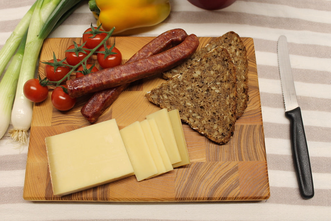 Z'Vieri Brettli aus Esche Stirnholz