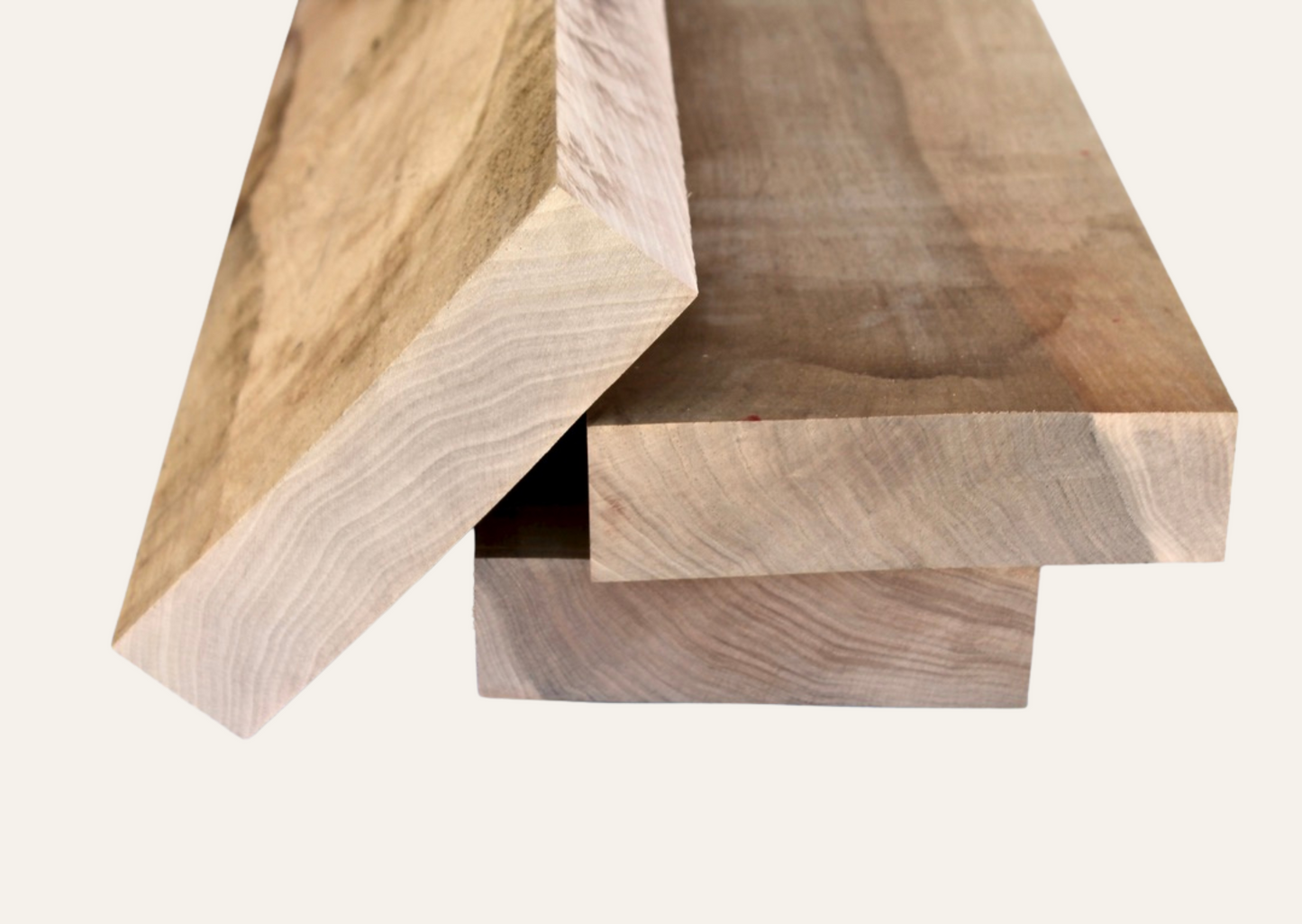 Nussbaumholzbrett sägerau 50mm/60cm B-Qualität